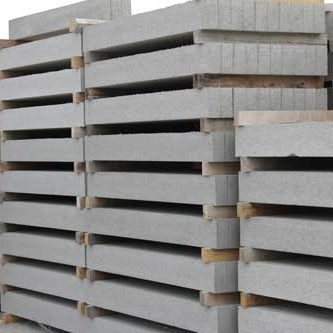 Lintels-s Lintels stacked at York Building Products